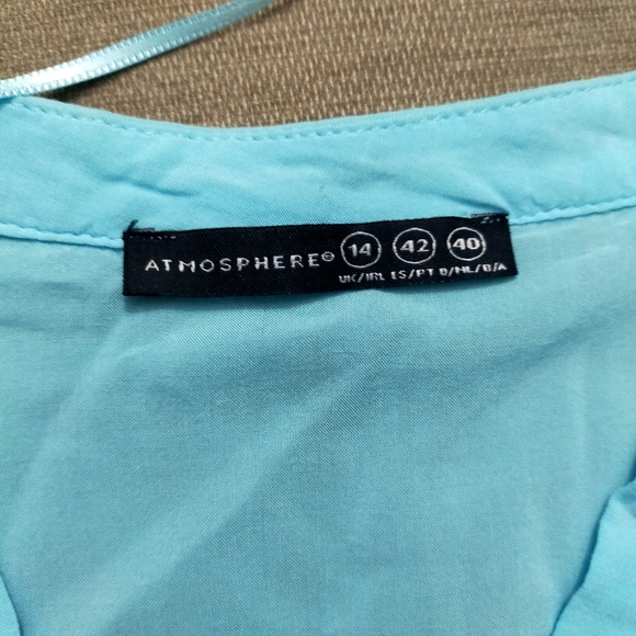 Atmosphere Light Blue V Neck Long Sleeves Light Button Down Top - Picture 11 of 12